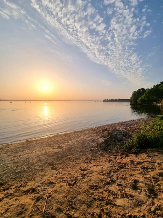Fuledzki Bialy - Mazury, Jacuzzi, Sauna, Gizycko Сasa de vacaciones *